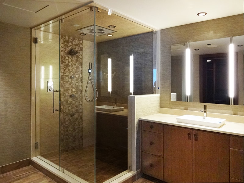 Bathroom frameless- shower-enclosure